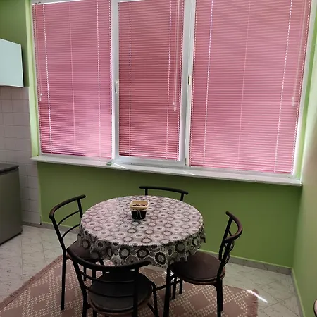 сладкият кът на радост Apartman Burgasz